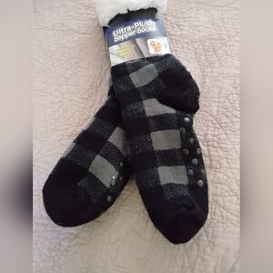 NWT Womens Or Mens Slipper Socks.  One Size Fits Most.